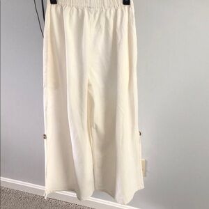 Cream Wide-Leg Pants .Size M